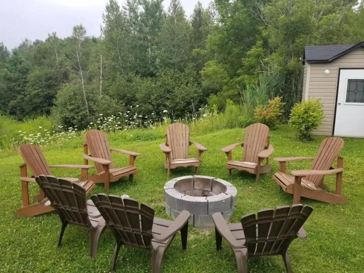 Condo Hotel Magog Orford Exterior foto